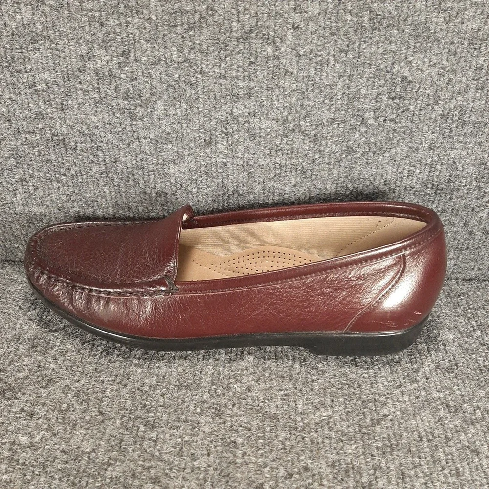 SAS Tripad Comfort Slip On Loafers Women's Size 8.5N Burgundy Pebble Grain